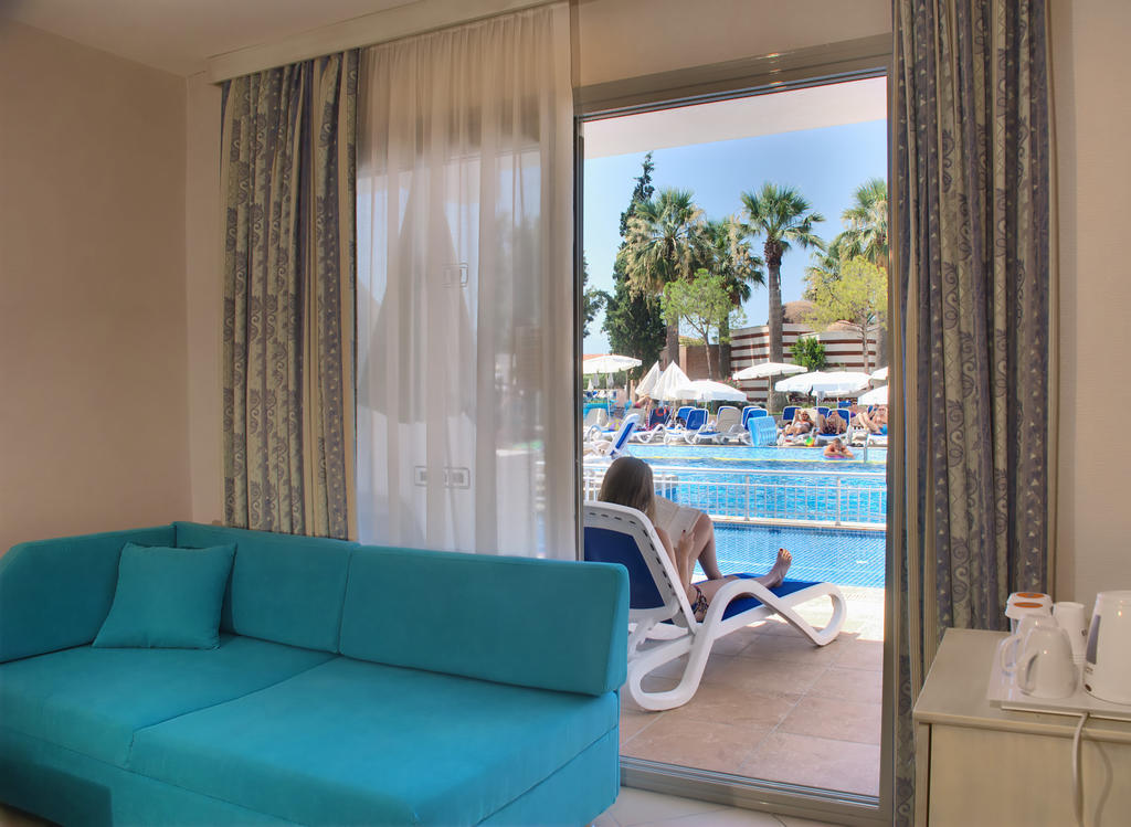 Ephesia Holiday Beach Club Kusadası Esterno foto